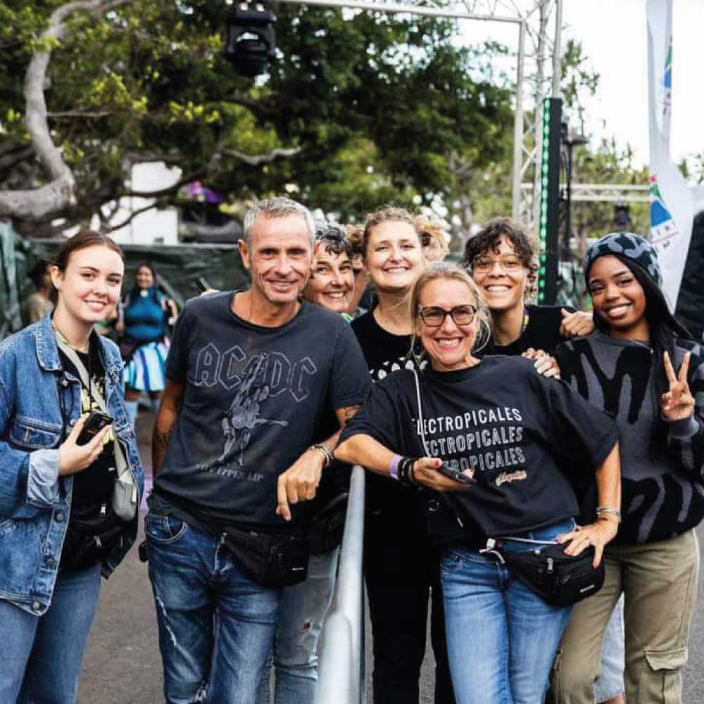 team-benevoles-2025-festival-de-musique-electropicales-la-reunion